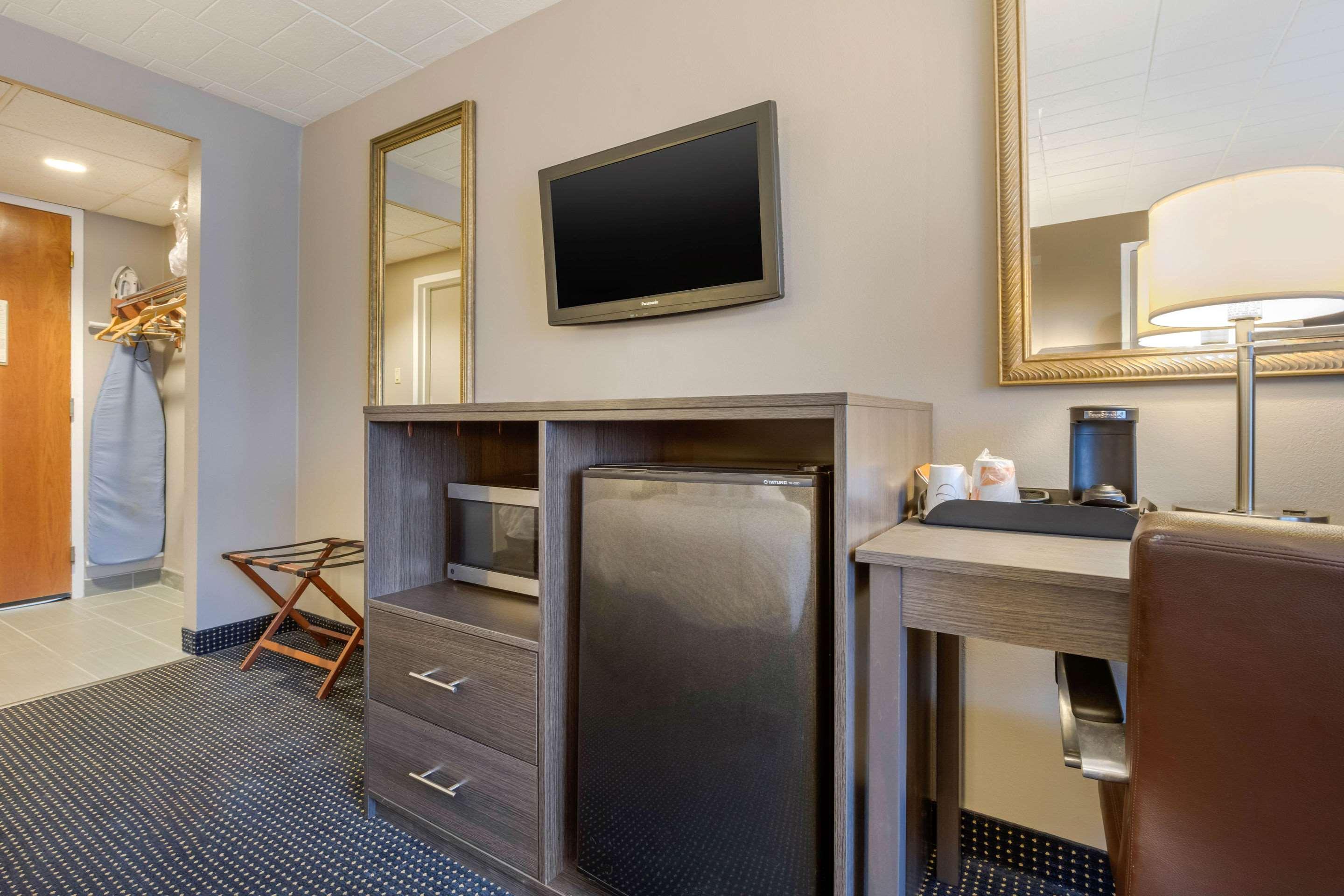 Clarion Hotel And Conference Center Harrisburg West New Cumberland Ngoại thất bức ảnh