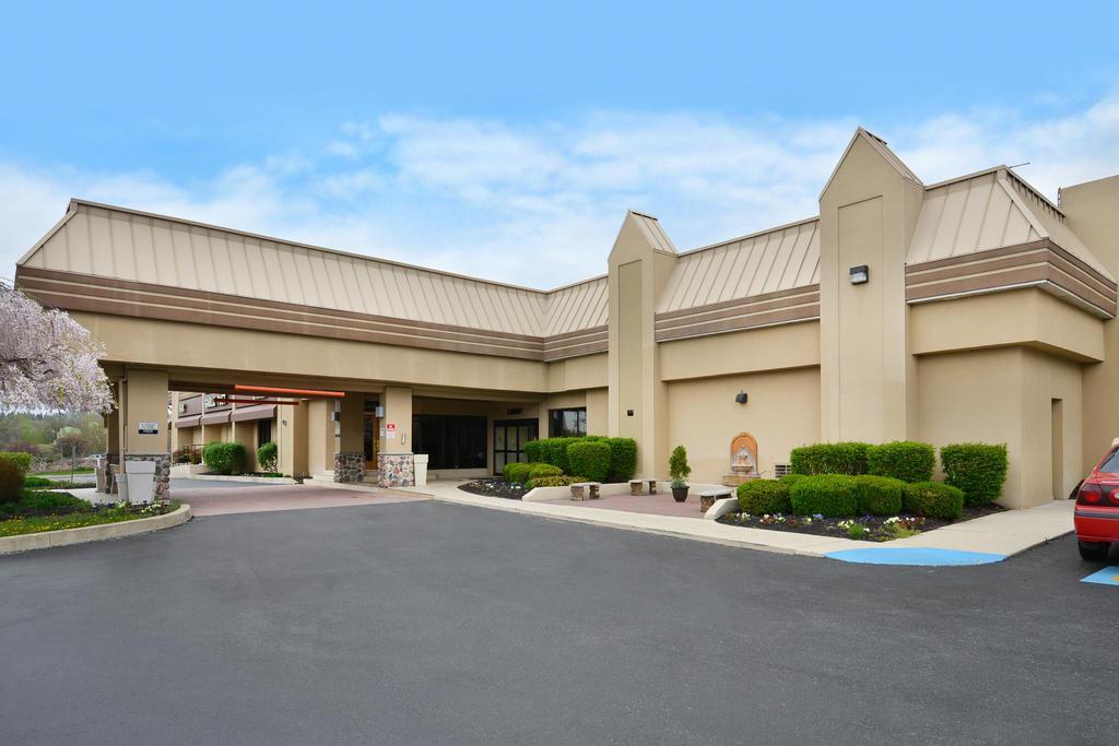 Clarion Hotel And Conference Center Harrisburg West New Cumberland Ngoại thất bức ảnh