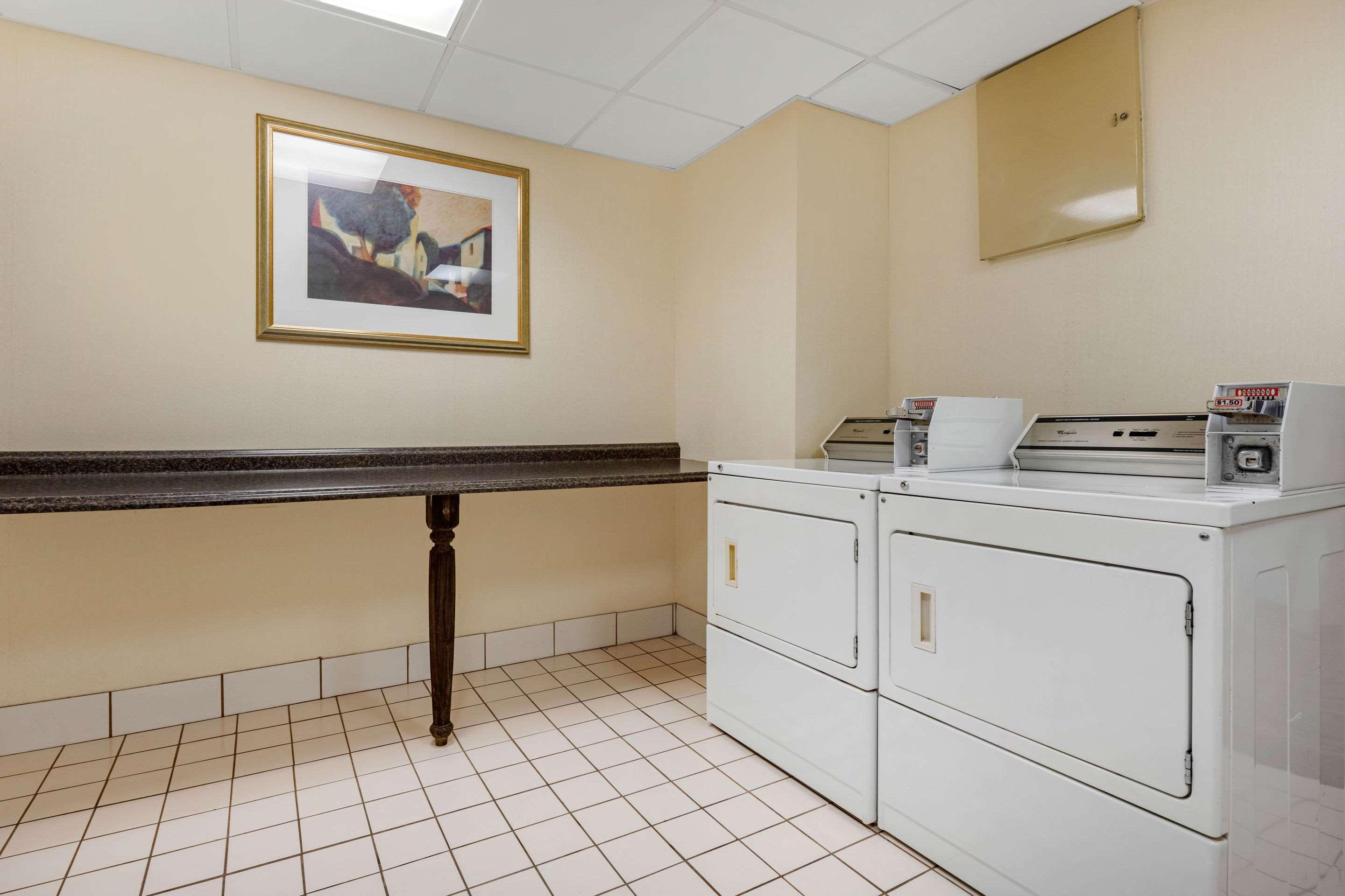 Clarion Hotel And Conference Center Harrisburg West New Cumberland Ngoại thất bức ảnh