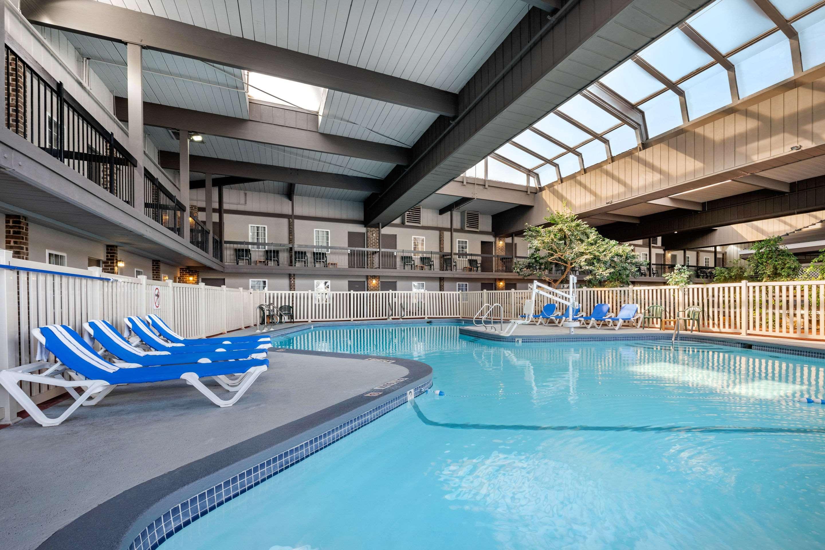 Clarion Hotel And Conference Center Harrisburg West New Cumberland Ngoại thất bức ảnh