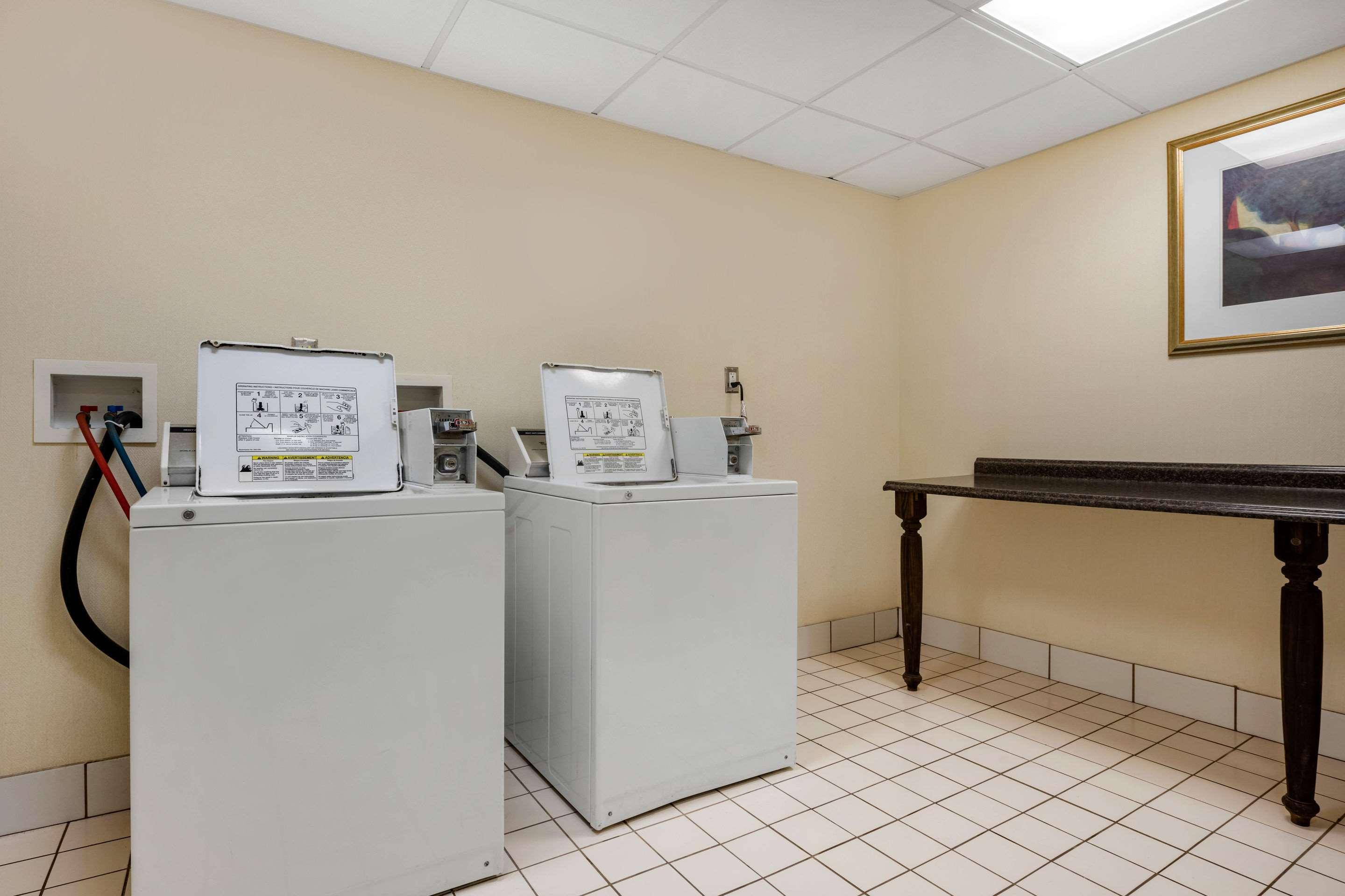 Clarion Hotel And Conference Center Harrisburg West New Cumberland Ngoại thất bức ảnh